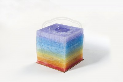 Свеча интерьерная куб Радуга Большая многофитильная 5 фитильная свеча залитая слоями.