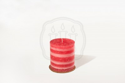 Свеча интерьерная цилиндр Клубника Малая монофитильная свеча залитая слоями.